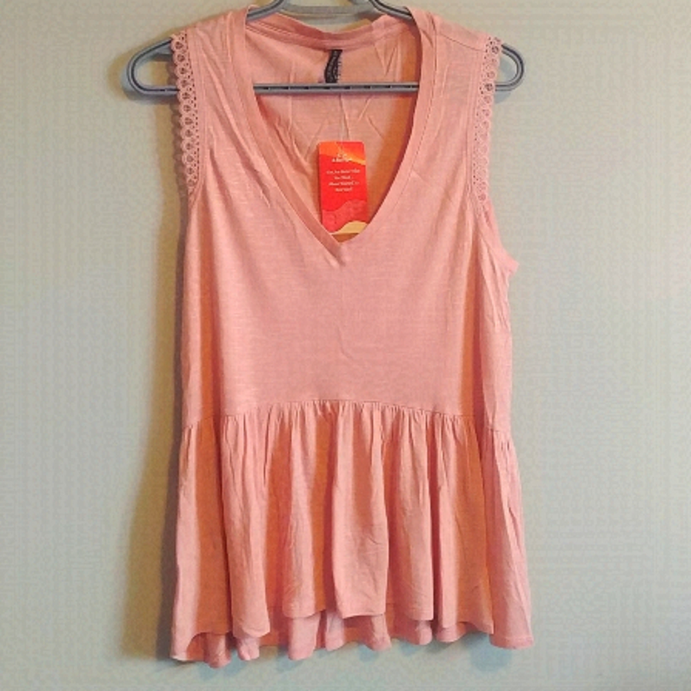 NWT As Rose Rich Pink Tunic Size‎ S Slub, Crochet V Neck